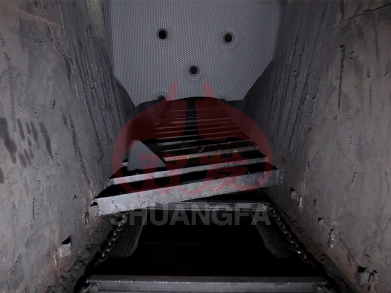 煤泥壓濾機(jī)濾餅.png 煤泥壓濾機(jī)濾餅.png